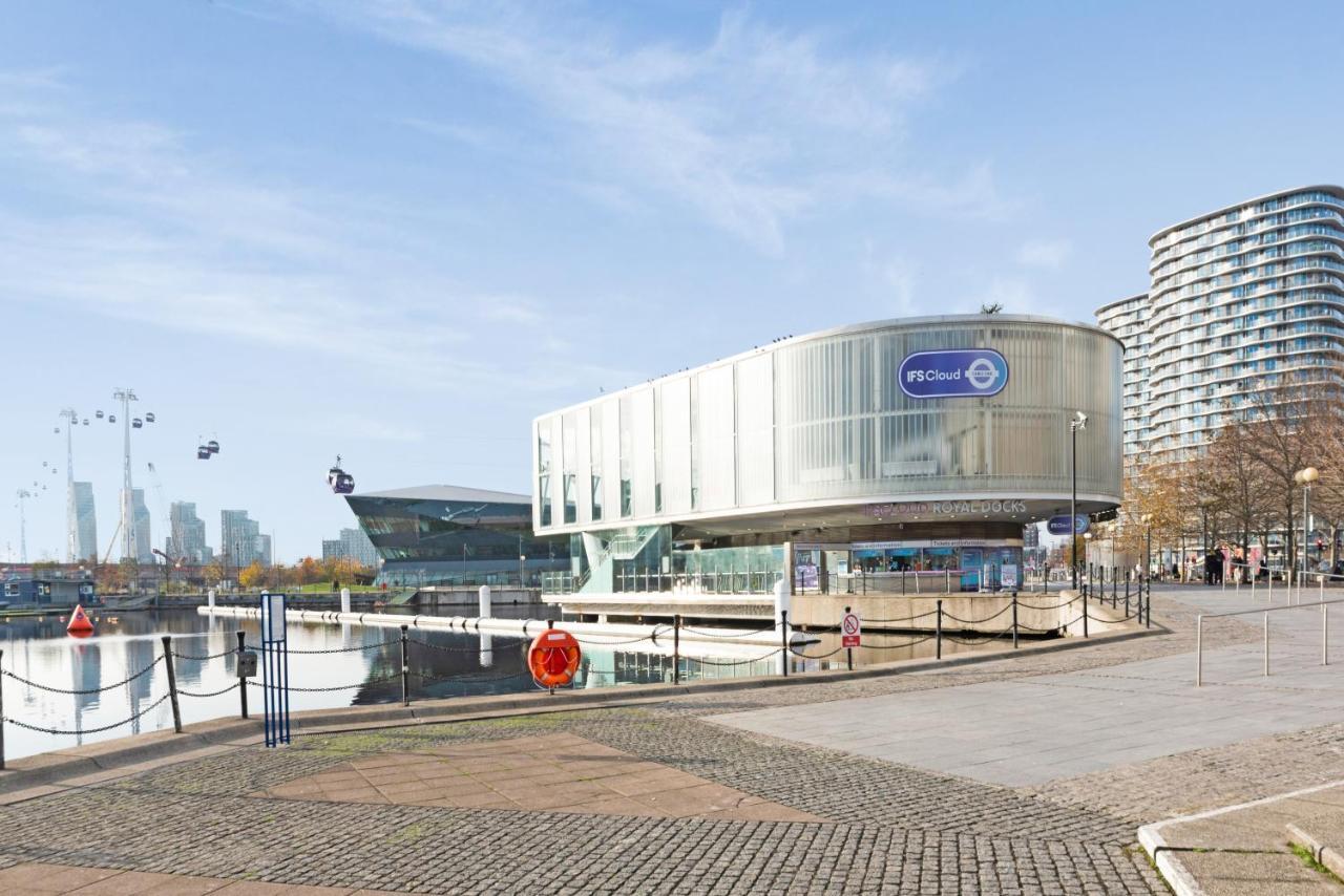 Excel 3 Bedroom Apartment Near City Airport And O2 Arena London Exterior photo